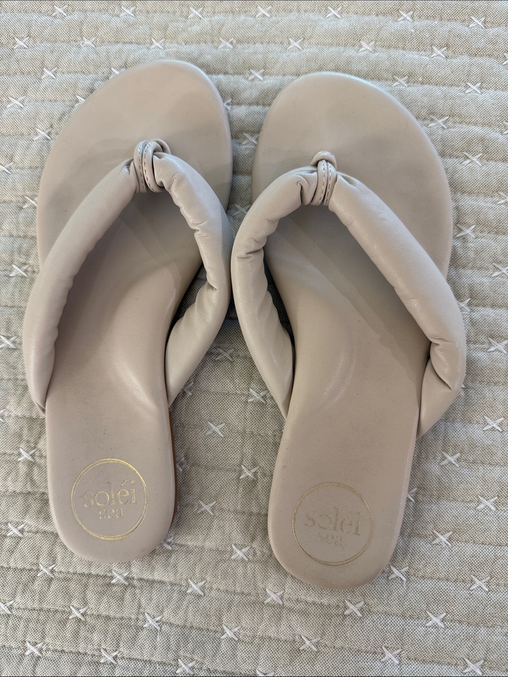 Solei Soft Taupe Padded Toe-Post Sandals